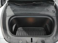 Tesla Model Y Standard endurance rear-wheel drive - ფოტო 18