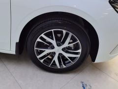 Geely Emgrand Champion 1.5L CVT Luxury - ფოტო 6