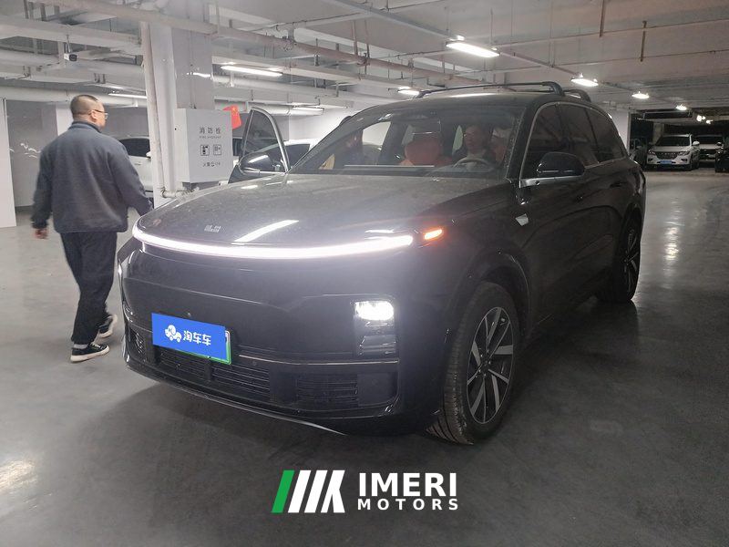 Li Auto Li L8 Pro