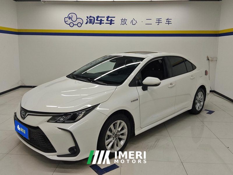 Toyota Corolla Dual-Engine 1.8L Elite Edition - автомобиль из Китая