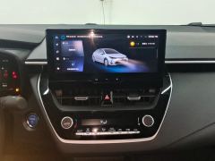 Toyota Corolla Dual-Engine 1.8L Elite Edition - фото 17