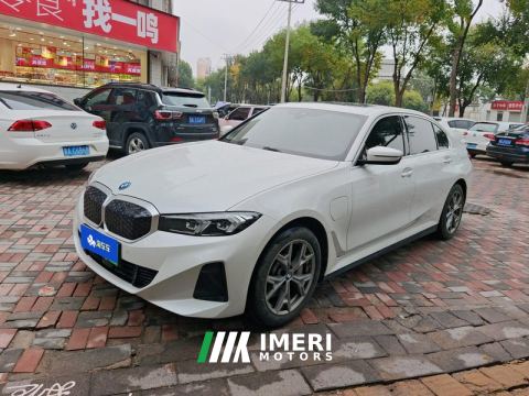 2025 BMW i3 eDrive 35 L - car from China