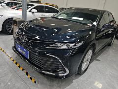 Toyota Camry 2.0G Luxury Edition - ფოტო 1