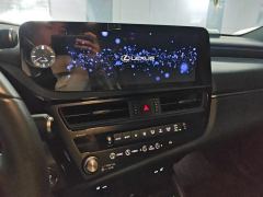 Lexus ES 200 Excellence Edition - ფოტო 17