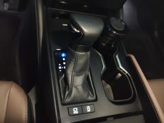 Lexus ES 200 Excellence Edition - ფოტო 19