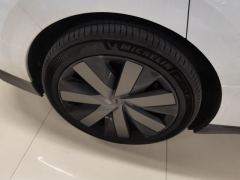 Li Auto i6 AWD Edition - ფოტო 6