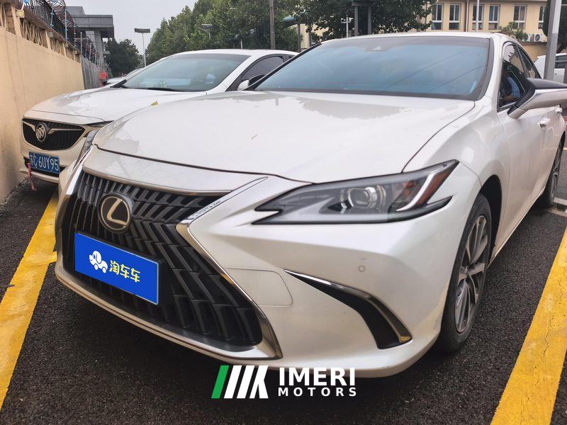 Lexus ES 200 Excellence Edition - ავტომობილი ჩინეთიდან