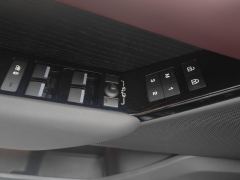 Land Rover Range Rover Velar 400PS Exemplar Edition - ფოტო 13