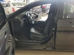 Toyota Avalon Dual-Engine 2.5L E-CVT Luxury Edition - ფოტო 14