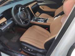 Hongqi H5 2.0T Automatic Smart Connected Flagship Comfort Edition - ფოტო 14