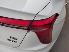 Hongqi H5 2.0T Automatic Smart Connected Flagship Comfort Edition - ფოტო 5