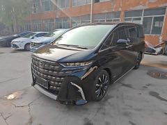 Toyota Alphard Hybrid 2.5L Premium Edition - фото 1