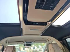 Toyota Alphard Hybrid 2.5L Premium Edition - фото 17