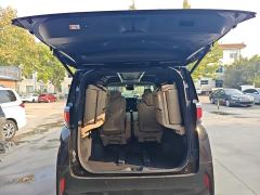 Toyota Alphard Hybrid 2.5L Premium Edition - фото 18