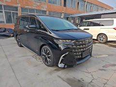 Toyota Alphard Hybrid 2.5L Premium Edition - фото 3