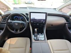 Toyota Alphard Hybrid 2.5L Premium Edition - фото 9