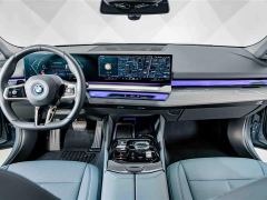 BMW i5 eDrive 35L Premium M Sport Package - ფოტო 12