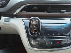 Buick GL8 Land Executive Cabin 652T Luxury - фото 13