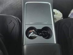 Tesla Model Y Rear-Wheel Drive - ფოტო 16