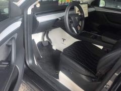 Tesla Model Y Rear-Wheel Drive - ფოტო 9