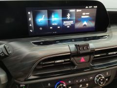 Buick GL6 323T Luxury Version - ფოტო 17