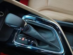 Buick GL6 323T Luxury Version - ფოტო 19
