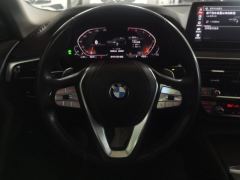 BMW 5 Series 530Li Premier Luxury Package - ფოტო 18