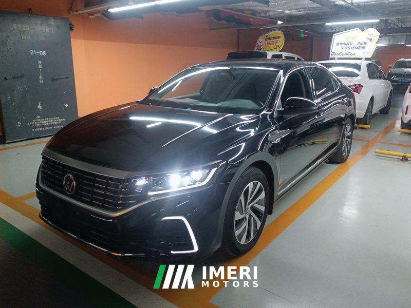Volkswagen Passat Plug-in Hybrid Facelift 430PHEV Hybrid Elite Edition
