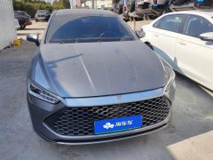 BYD Qin PLUS DM-i 120km Prestigious Edition - ფოტო 3