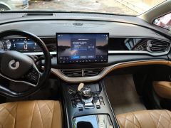 Denza D9 DM-i 1.5T 190km AWD Version 7 - ფოტო 17