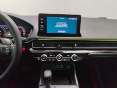 Honda Civic 240TURBO CVT Dynamic Edition - ფოტო 17