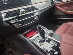 BMW 5 Series 530Li Premier M Sport Package - ფოტო 4