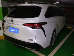 Toyota Sienna Dual-Engine 2.5L Prestige Edition - ფოტო 2