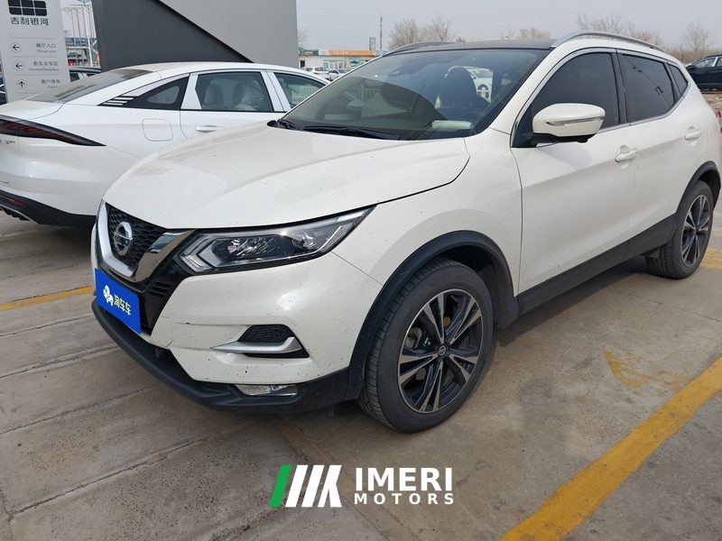 Nissan Qashqai 2.0L Luxury Edition - car from China