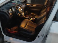 Nissan Qashqai 2.0L Luxury Edition - ფოტო 14
