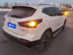 Nissan Qashqai 2.0L Luxury Edition - ფოტო 2