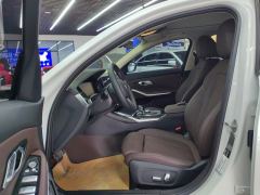 BMW 3 Series Facelift 325Li M Sport Package - ფოტო 14