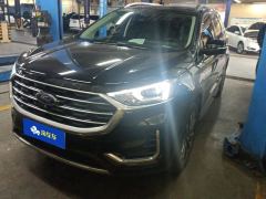 Ford Edge PLUS EcoBoost 245 Two-Wheel Drive Premium Sharp Edition 7-seater - ფოტო 1