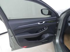 Geely Xingui Xingrui 1.5T Fuyao version - ფოტო 12