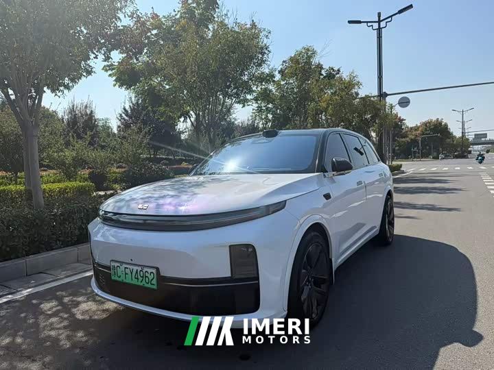 Li Auto L7 Pro - ავტომობილი ჩინეთიდან