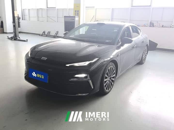 Geely Galaxy Xingyao 8 130km EM-P Starship Edition