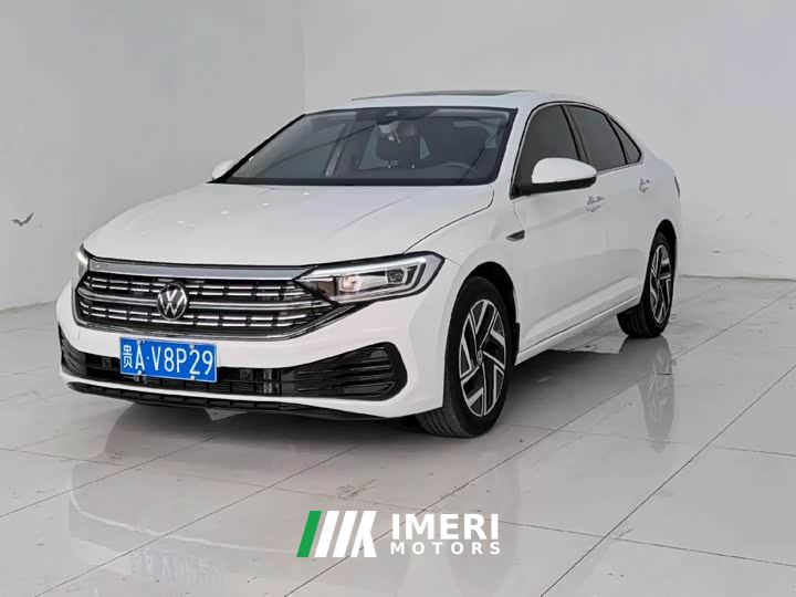 Volkswagen Sagitar 300TSI DSG Excellence Edition
