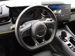 Lynk & Co 03 2.0T T5 Dual Clutch 2WD Strong Pro 5-seater - фото 18