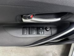 Toyota Levin Dual-Engine 1.8L E-CVT Luxury Edition - ფოტო 13