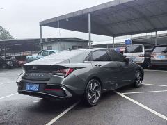 Hyundai Elantra 1.5L CVT Luxury - ფოტო 4