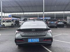 Hyundai Elantra 1.5L CVT Luxury - ფოტო 5