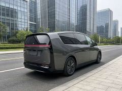 Li Auto Li Xiang MEGA Ultra - ფოტო 5