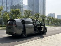 Li Auto Li Xiang MEGA Ultra - ფოტო 6