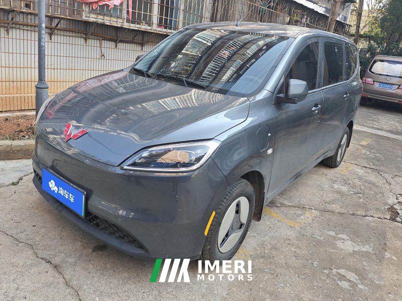 Wuling Hongguang EV BEV 300km Practical 5-seater - car from China