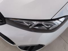 BMW 3 Series 325Li M Sport Package - ფოტო 4